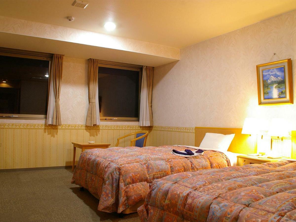 Gojo Riverside Hotel מראה חיצוני תמונה